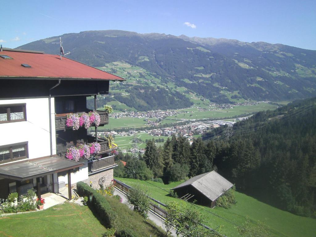 Gastehaus Rieser Hotel Ried im Zillertal Esterno foto