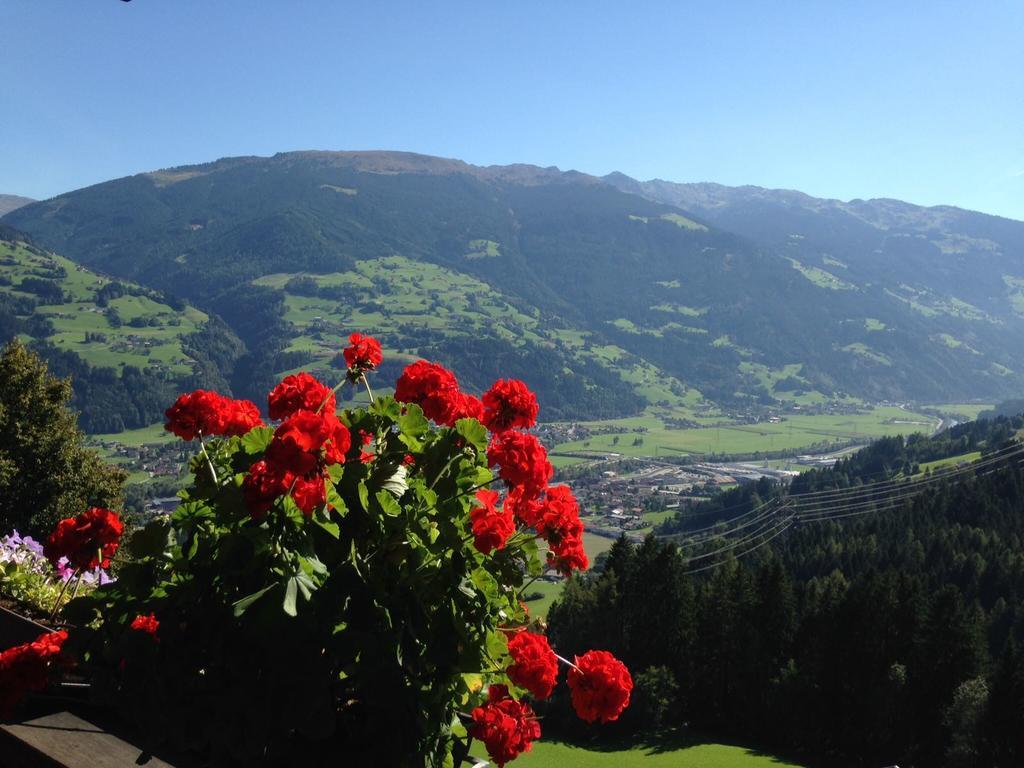 Gastehaus Rieser Hotel Ried im Zillertal Esterno foto