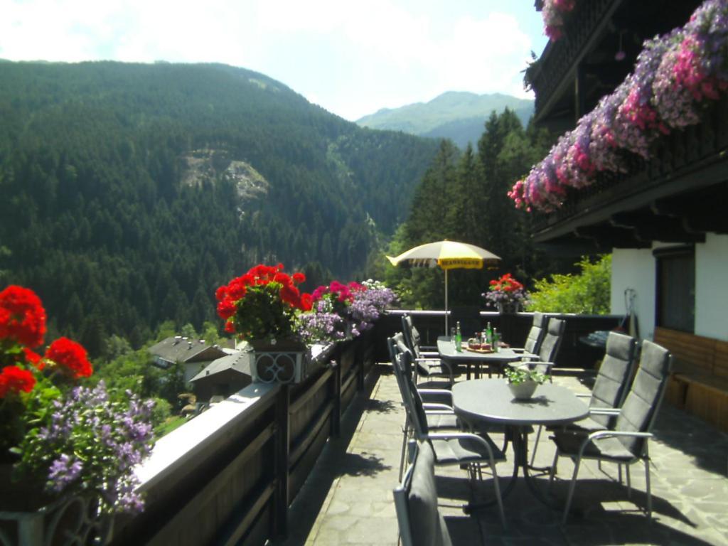 Gastehaus Rieser Hotel Ried im Zillertal Esterno foto